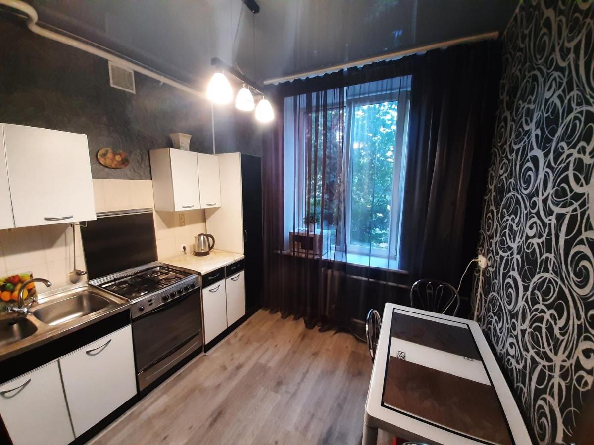 Apartment 2 Bed Rooms Near Aristokrat Zaporizhia Exteriér fotografie